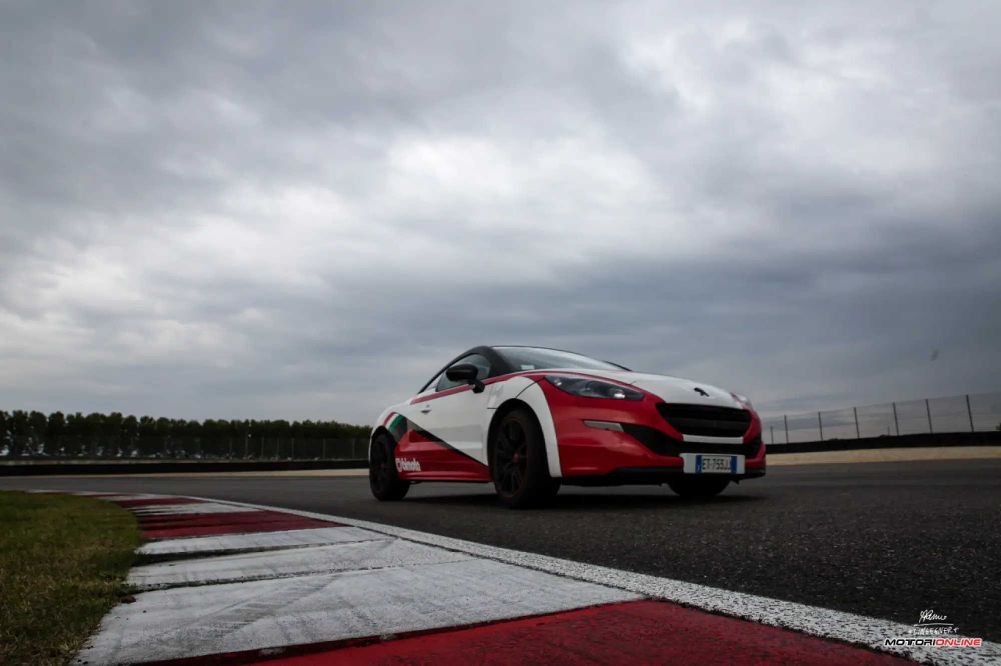 Peugeot RCZ R Bimota Special Edition PB 104 - test in pista - 122