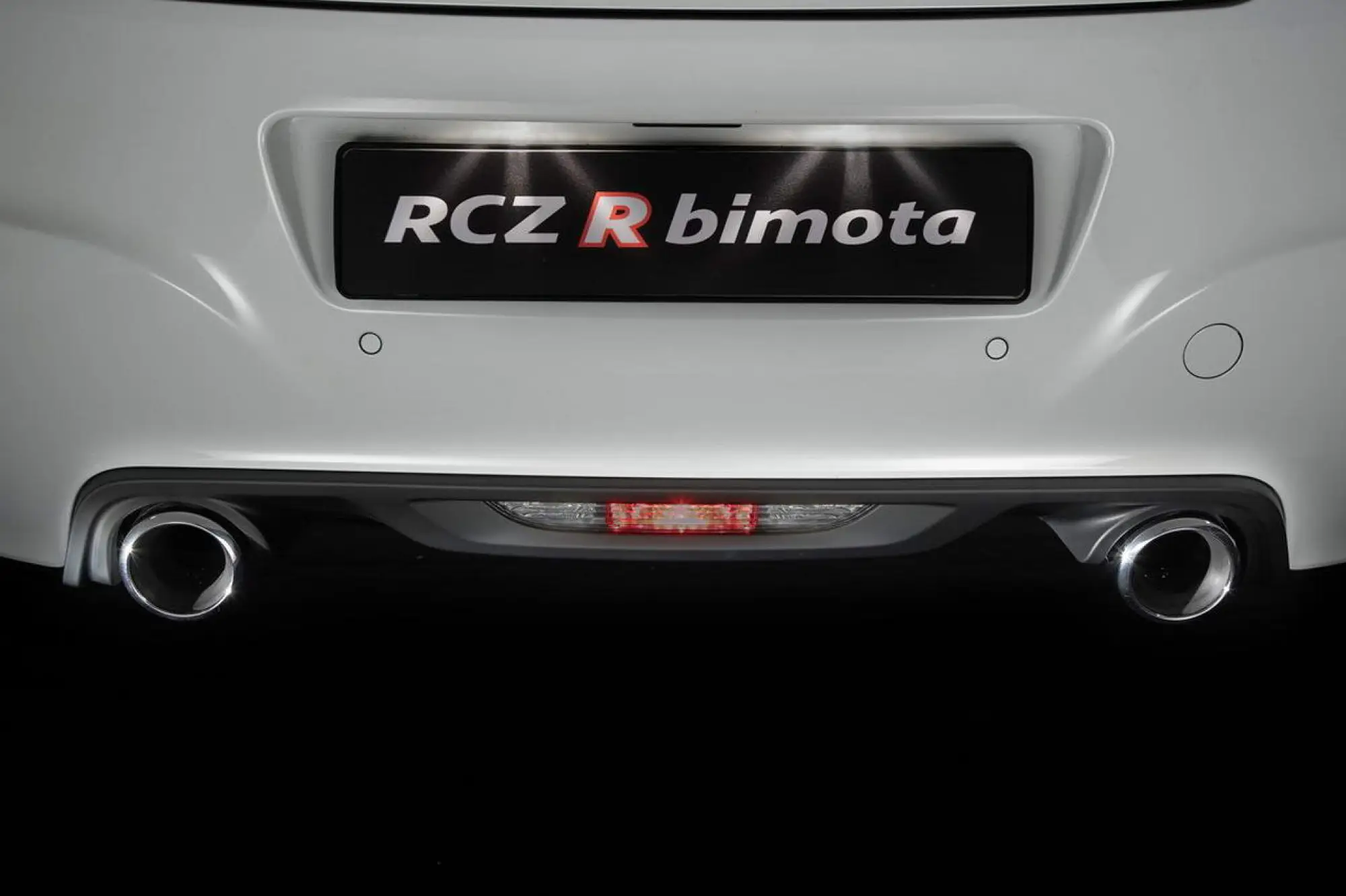 Peugeot RCZ R Bimota - 3