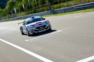 Peugeot RCZ R Cup - Inside the Race, un Weekend da Pilota