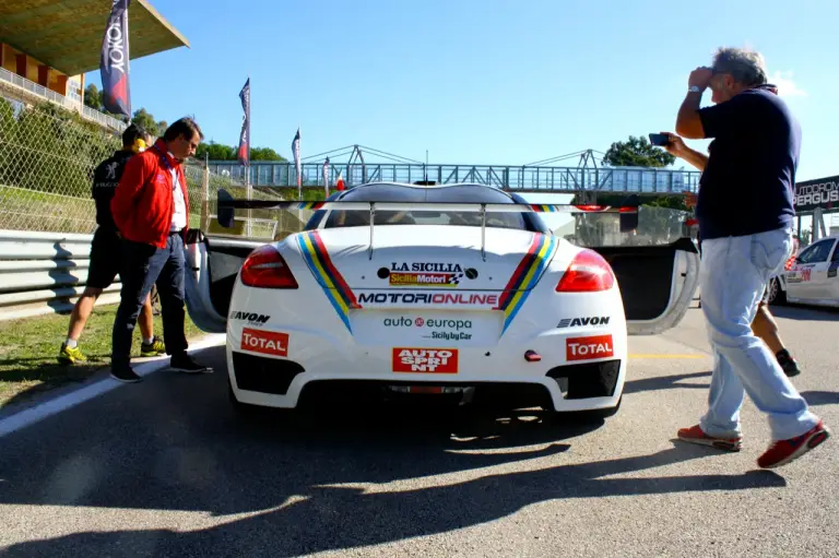 Peugeot RCZ R Cup - Inside the Race, un Weekend da Pilota - 39