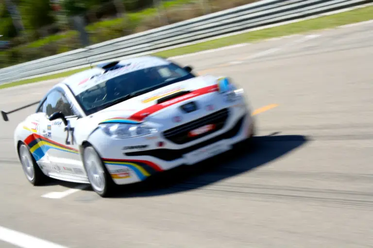 Peugeot RCZ R Cup - Inside the Race, un Weekend da Pilota - 59