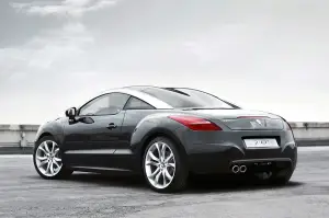 Peugeot RCZ - 8