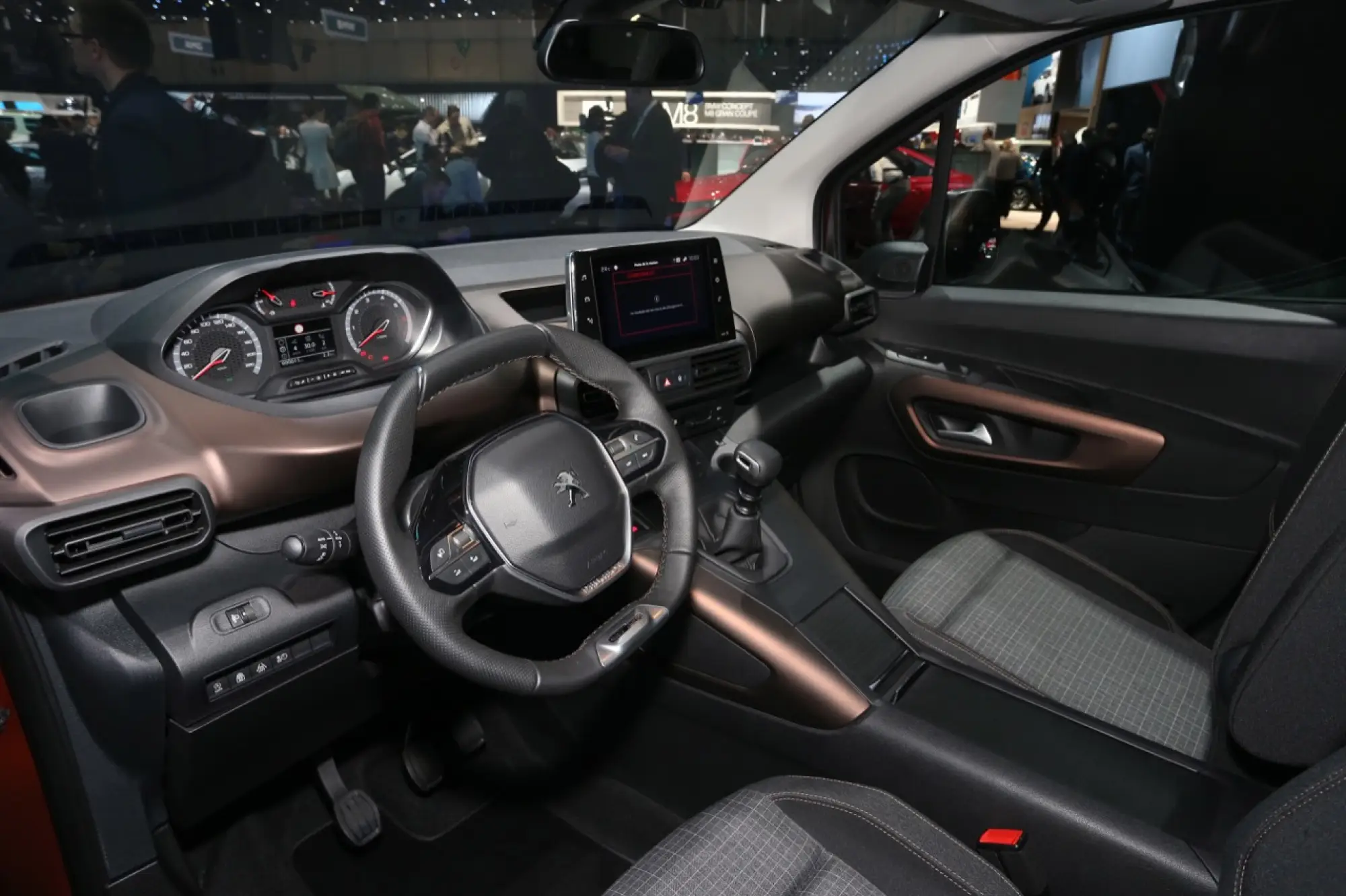 Peugeot Rifter (live) - Salone di Ginevra 2018 - 6