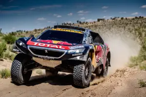 Peugeot Sport al Silk Way Rally - ottava tappa