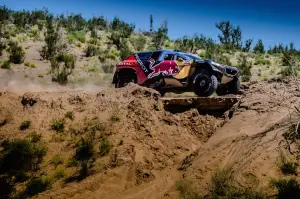 Peugeot Sport al Silk Way Rally - ottava tappa