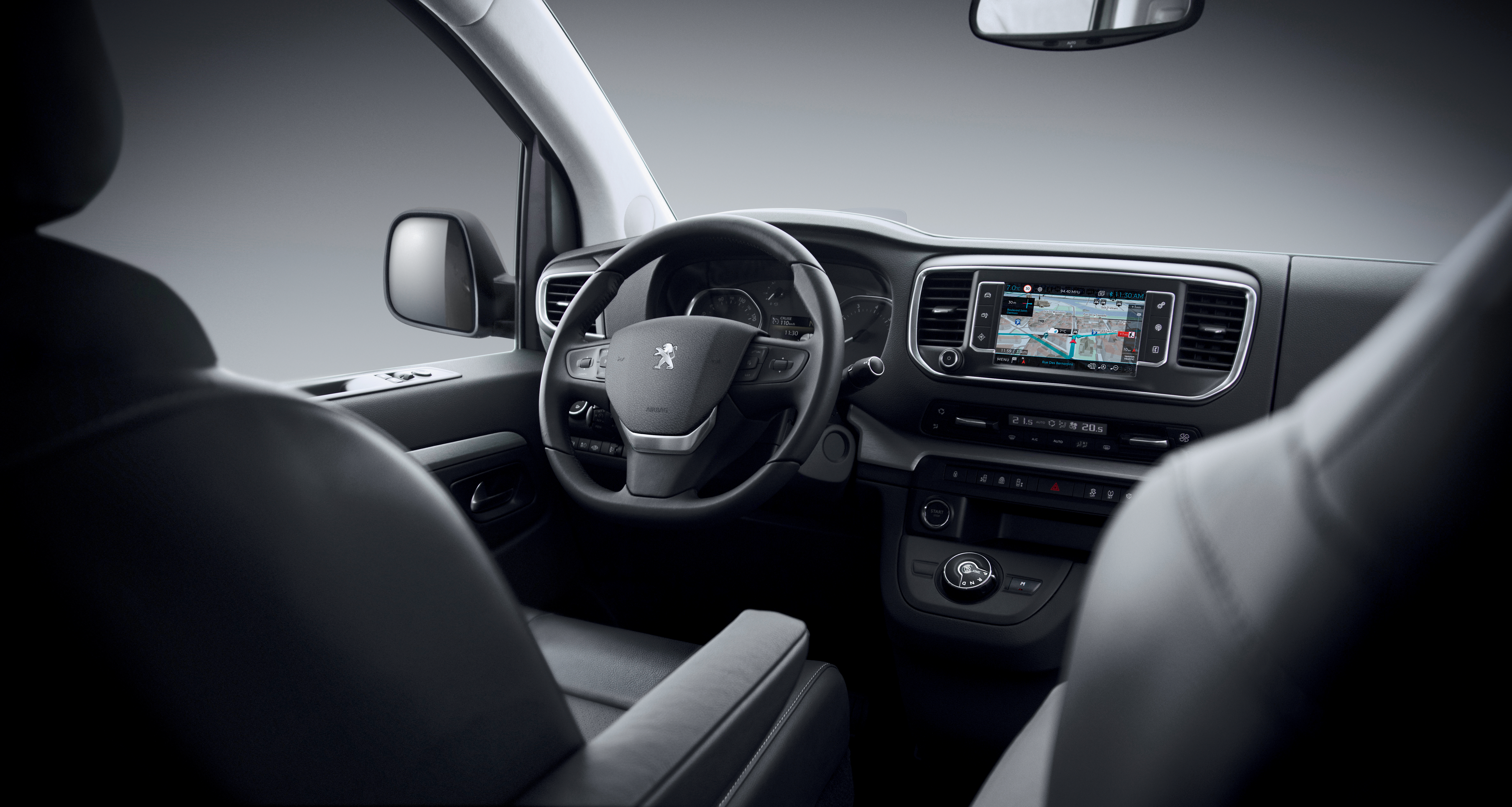 Peugeot Traveller 2019