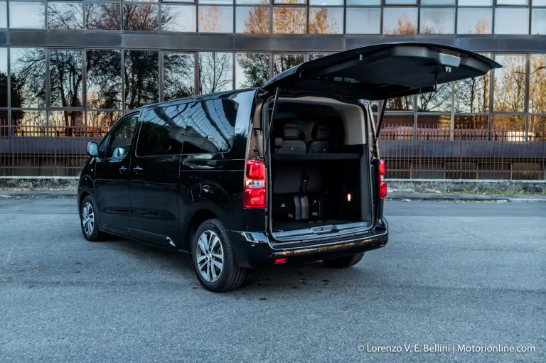 Peugeot Traveller MY 2017 - Prova su Strada - 38