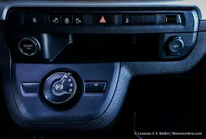 Peugeot Traveller MY 2017 - Prova su Strada