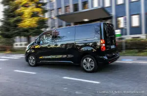 Peugeot Traveller MY 2017 - Prova su Strada