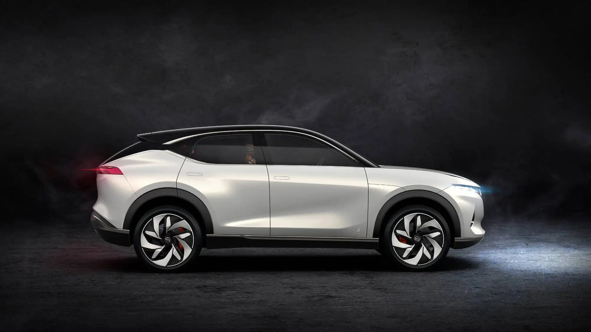 Pininfarina H500 Concept e K350 Concept - 14
