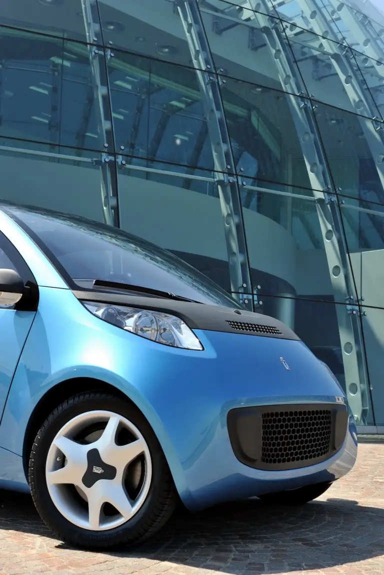 Pininfarina Nido EV - 11