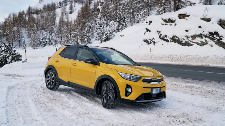 Pirelli Cinturato Winter - Kia Stonic - test 2017 - 16