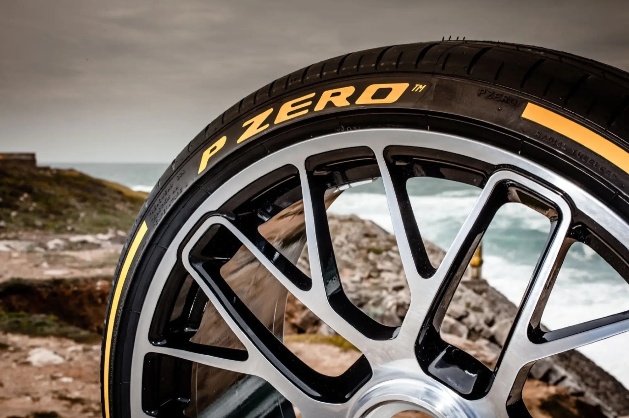 Pirelli P Zero 2016 - Estoril - 22