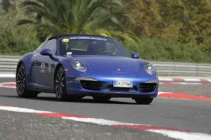 Pirelli P Zero - Porsche 911 Targa 4S - 16