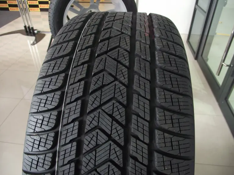 Pirelli Scorpion Winter - 2