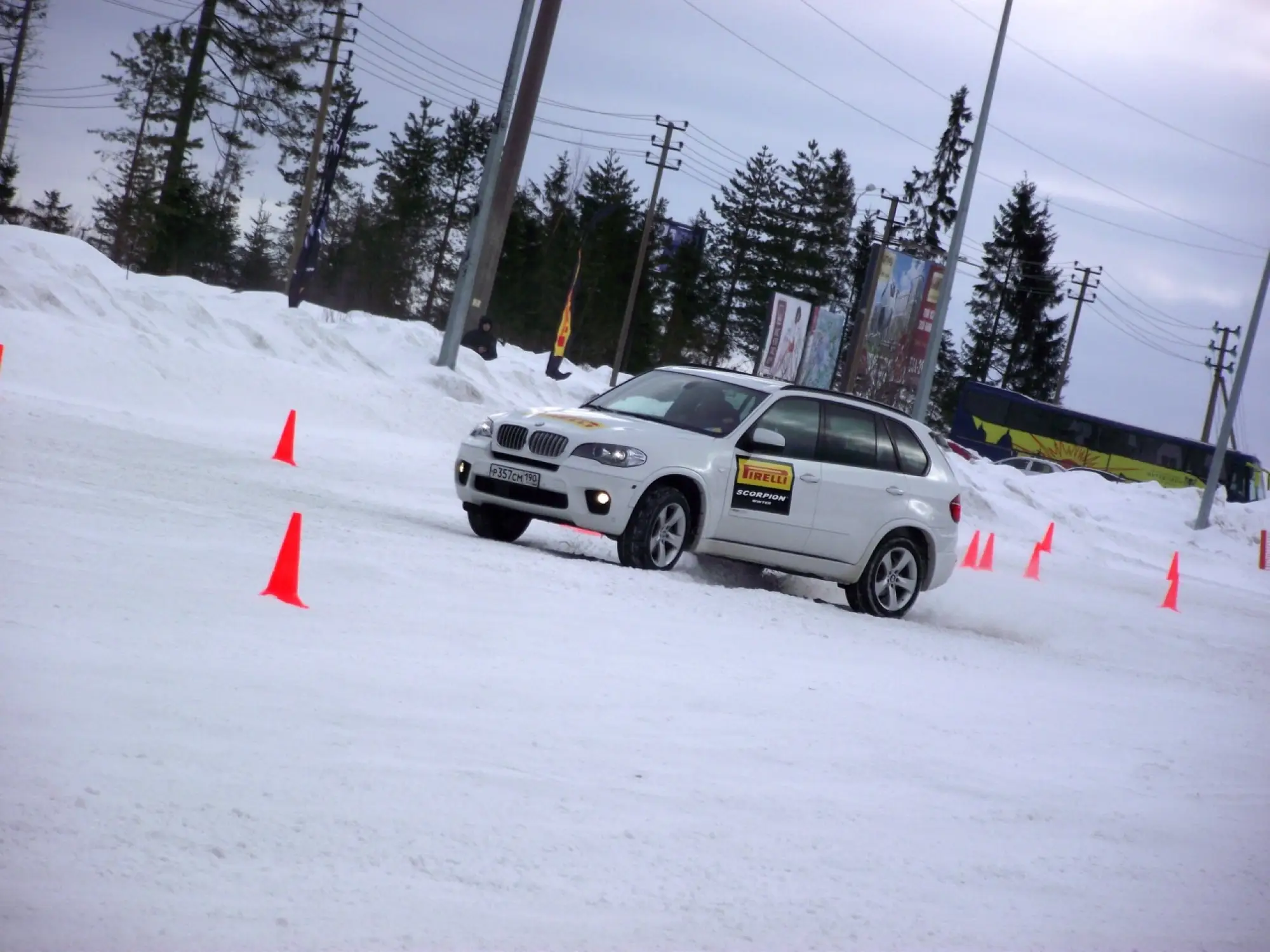 Pirelli Scorpion Winter - 16