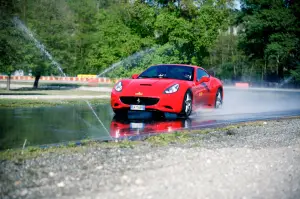 Pirelli Supplier Award 2014 - Test Drive Vizzola
