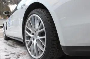 Pirelli Winter Sottozero 3 e nuova Porsche Panamera