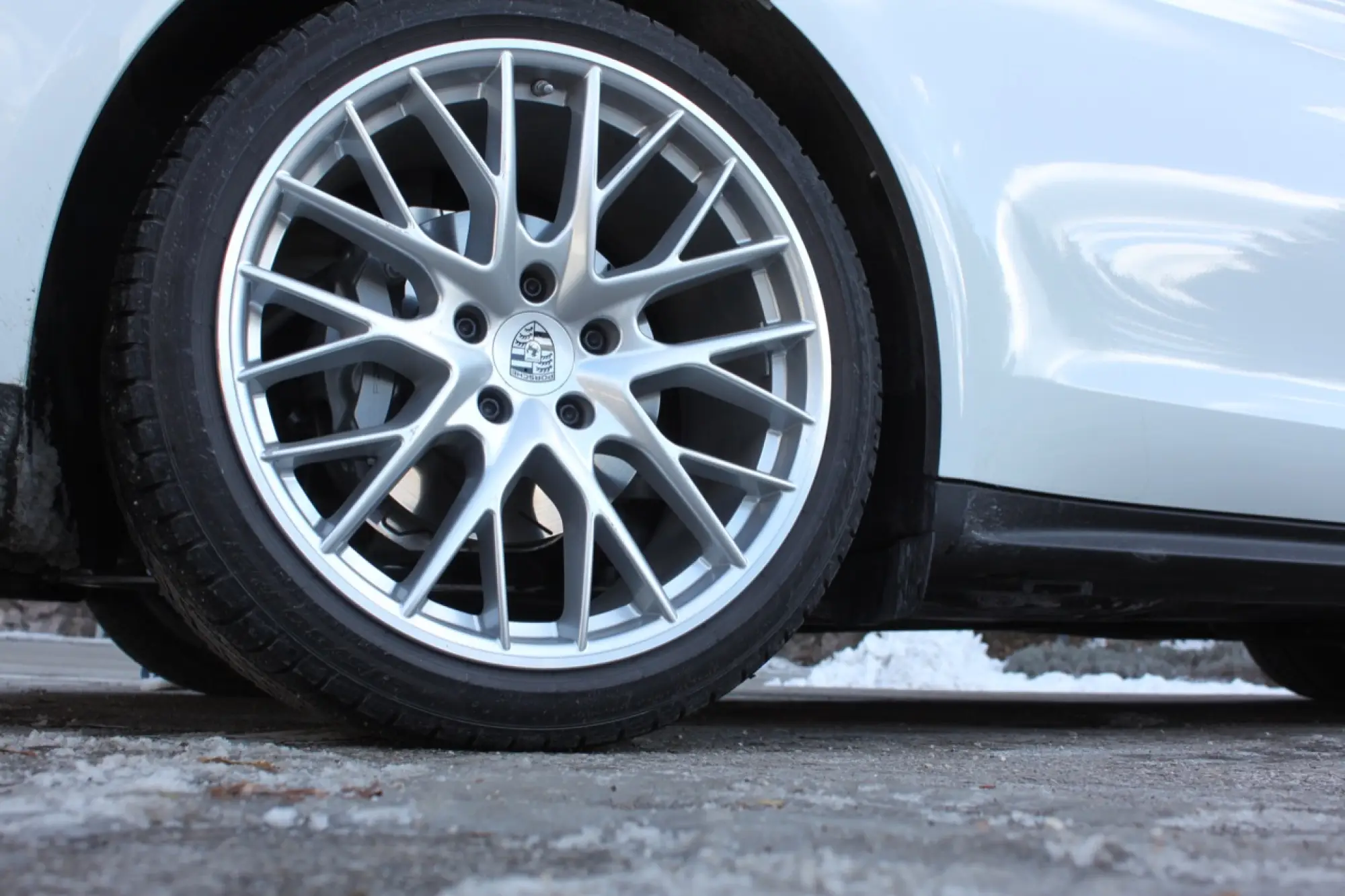 Pirelli Winter Sottozero 3 e nuova Porsche Panamera - 24