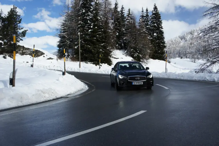 Pirelli Winter Sottozero e Infiniti Q50S Hybrid AWD 2014 - 23