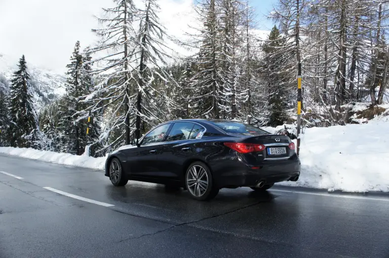 Pirelli Winter Sottozero e Infiniti Q50S Hybrid AWD 2014 - 25