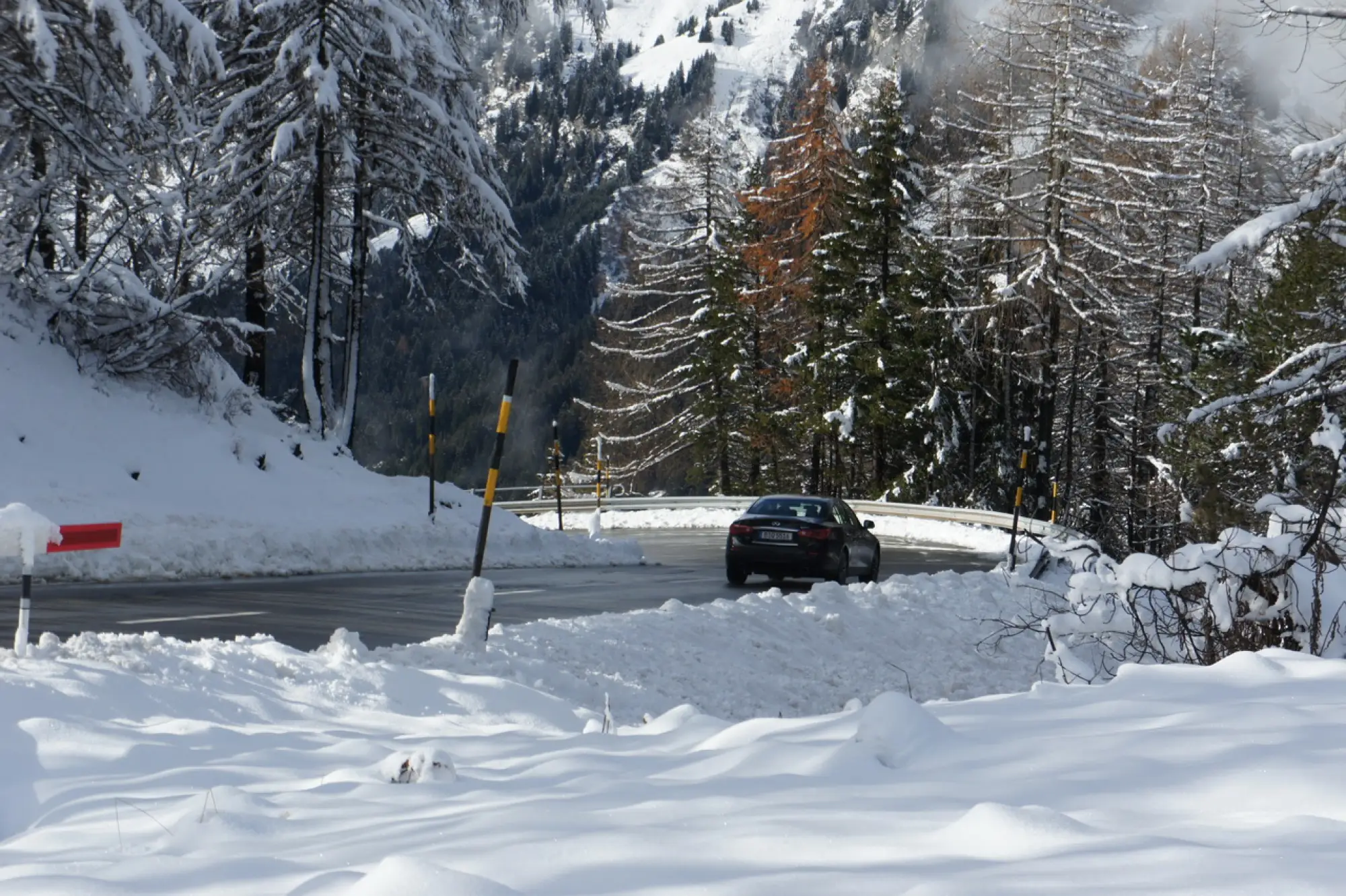 Pirelli Winter Sottozero e Infiniti Q50S Hybrid AWD 2014 - 27