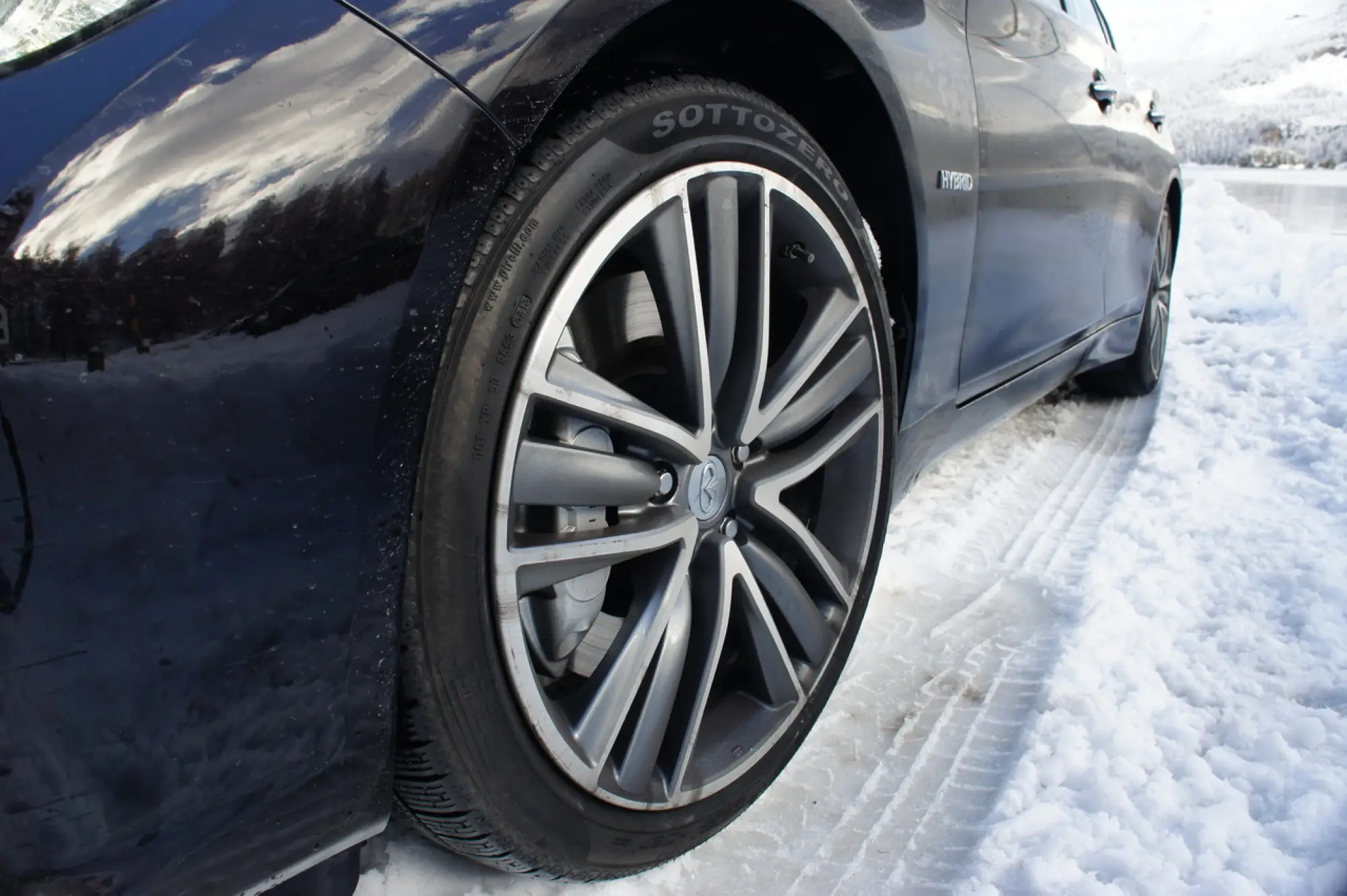 Pirelli Winter Sottozero e Infiniti Q50S Hybrid AWD 2014 - 49