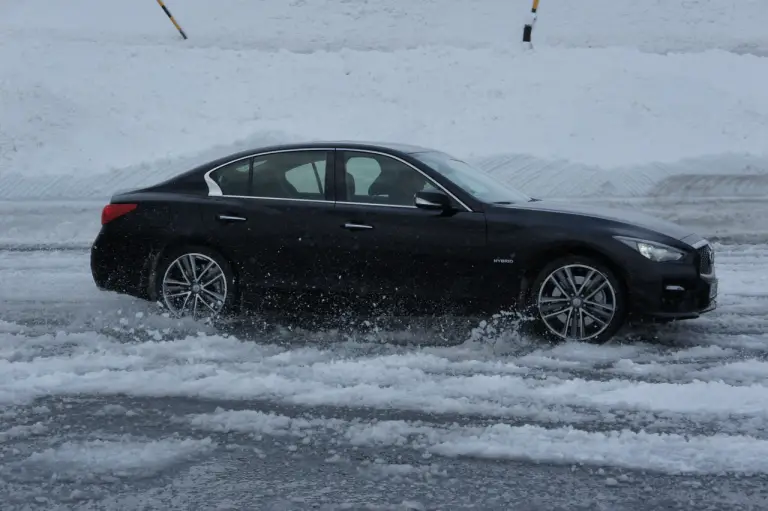 Pirelli Winter Sottozero e Infiniti Q50S Hybrid AWD 2014 - 70