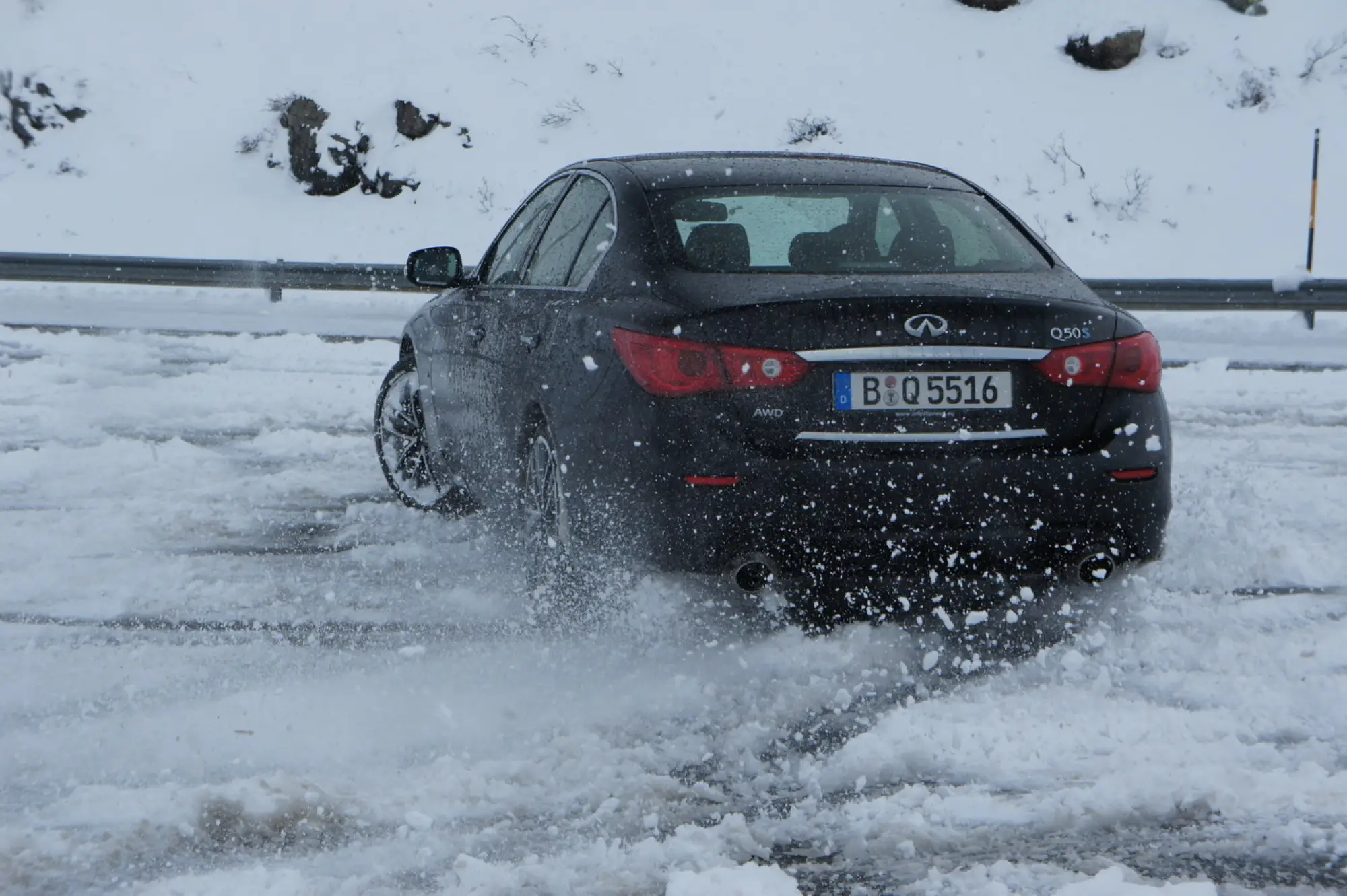 Pirelli Winter Sottozero e Infiniti Q50S Hybrid AWD 2014 - 83