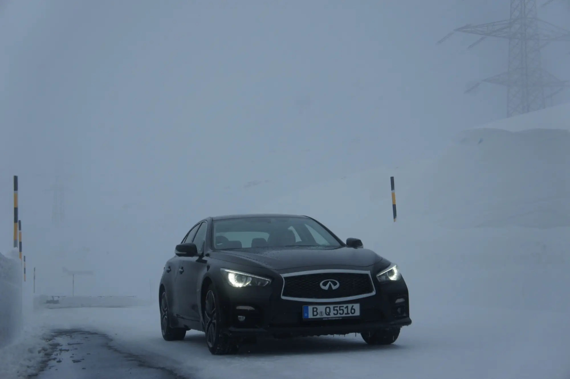 Pirelli Winter Sottozero e Infiniti Q50S Hybrid AWD 2014 - 92