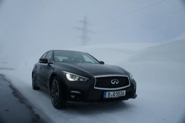 Pirelli Winter Sottozero e Infiniti Q50S Hybrid AWD 2014 - 93