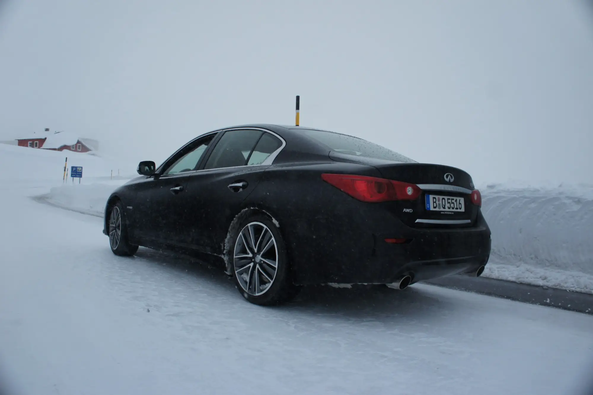 Pirelli Winter Sottozero e Infiniti Q50S Hybrid AWD 2014 - 95