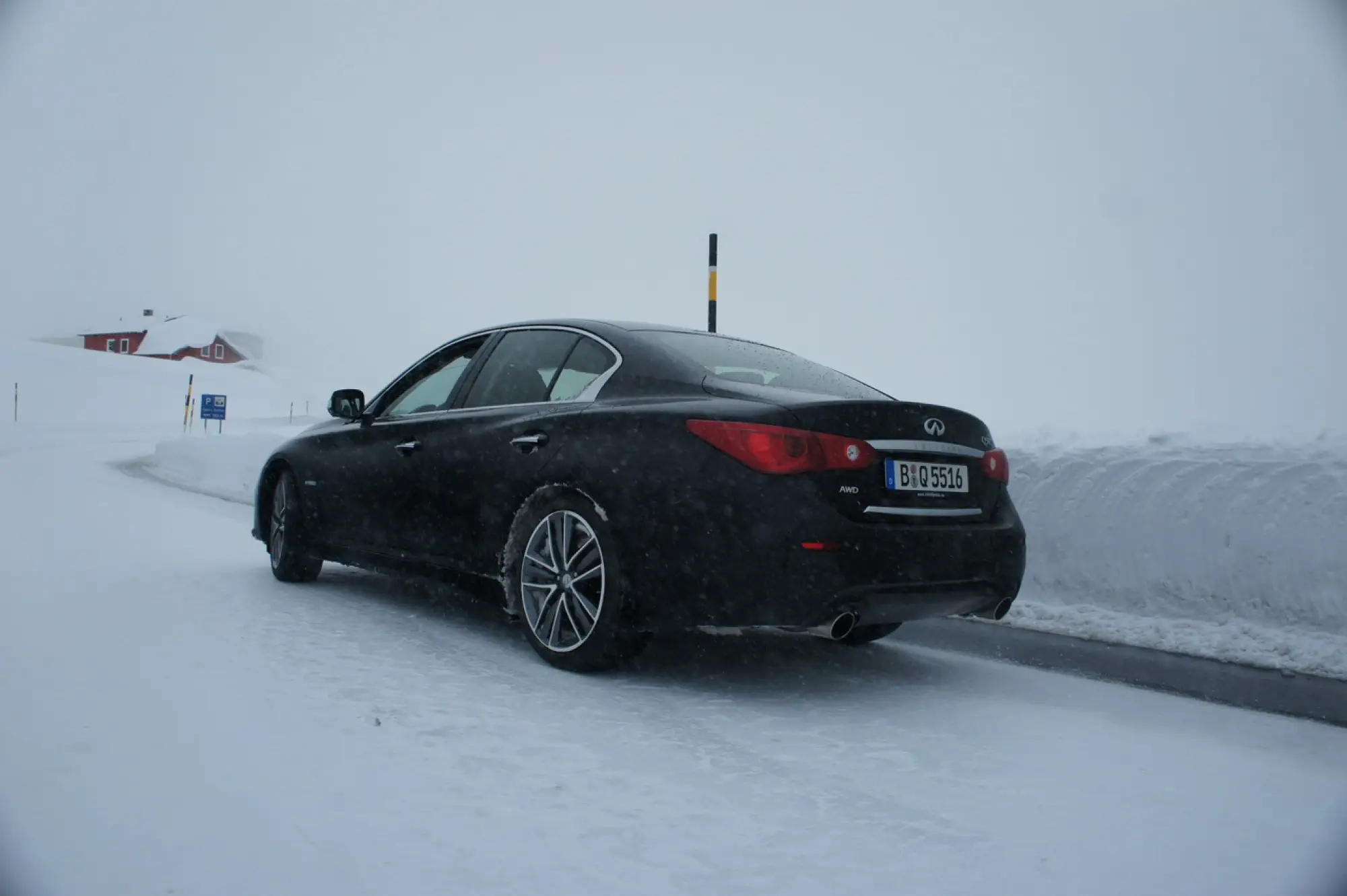 Pirelli Winter Sottozero e Infiniti Q50S Hybrid AWD 2014 - 96