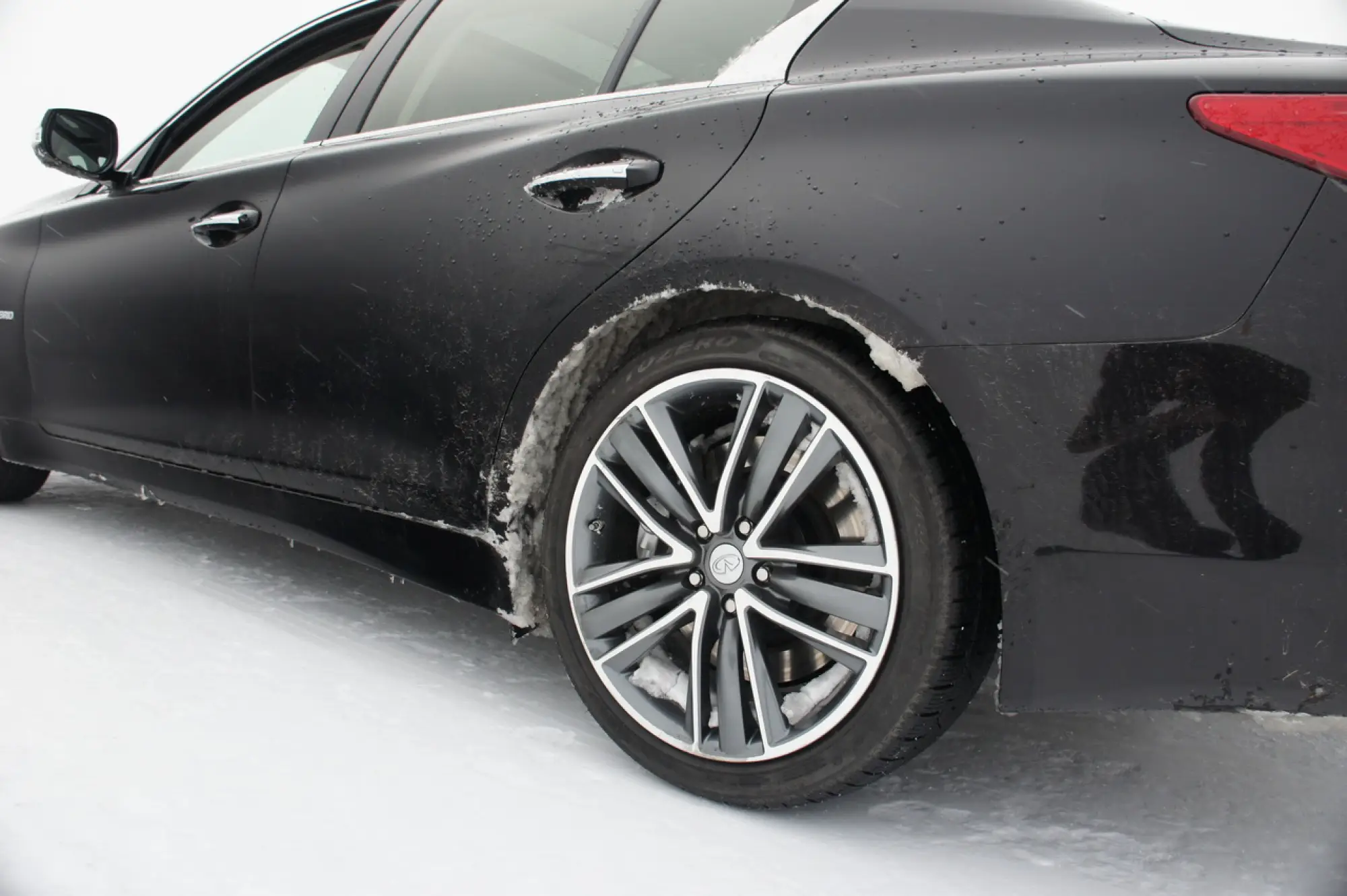 Pirelli Winter Sottozero e Infiniti Q50S Hybrid AWD 2014 - 101