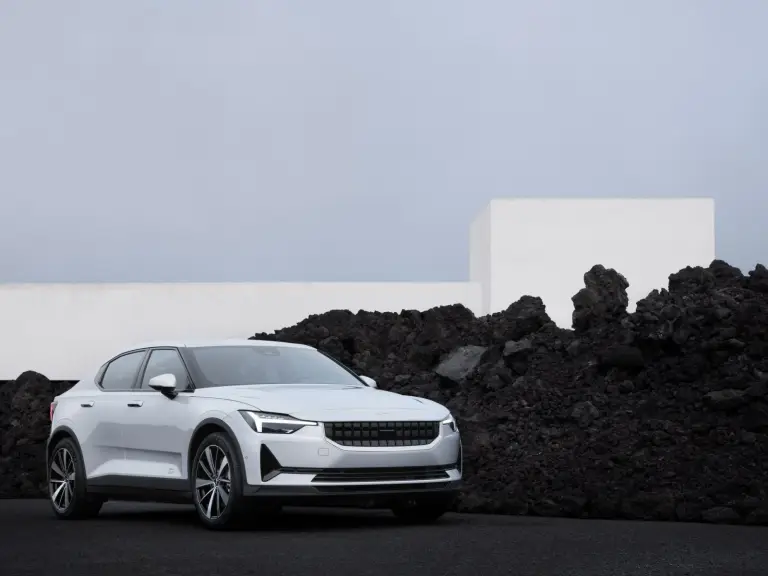 Polestar 2 2021 - 23