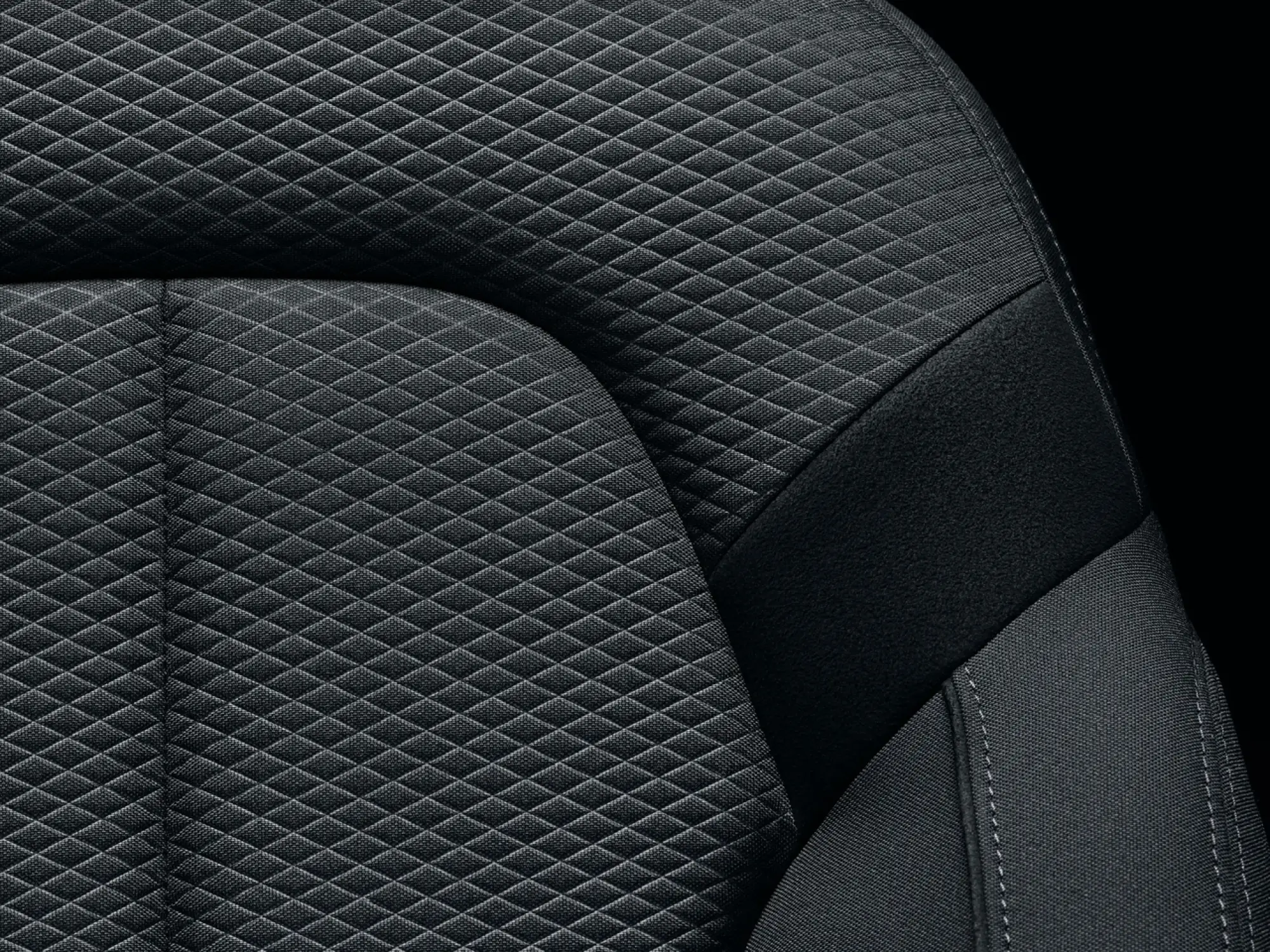 Polestar 2 2023 - Foto - 8