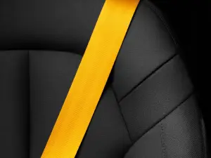 Polestar 2 2023 - Foto - 18