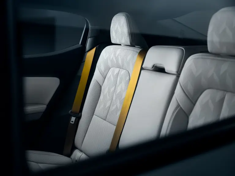 Polestar 2 2023 - Foto - 47