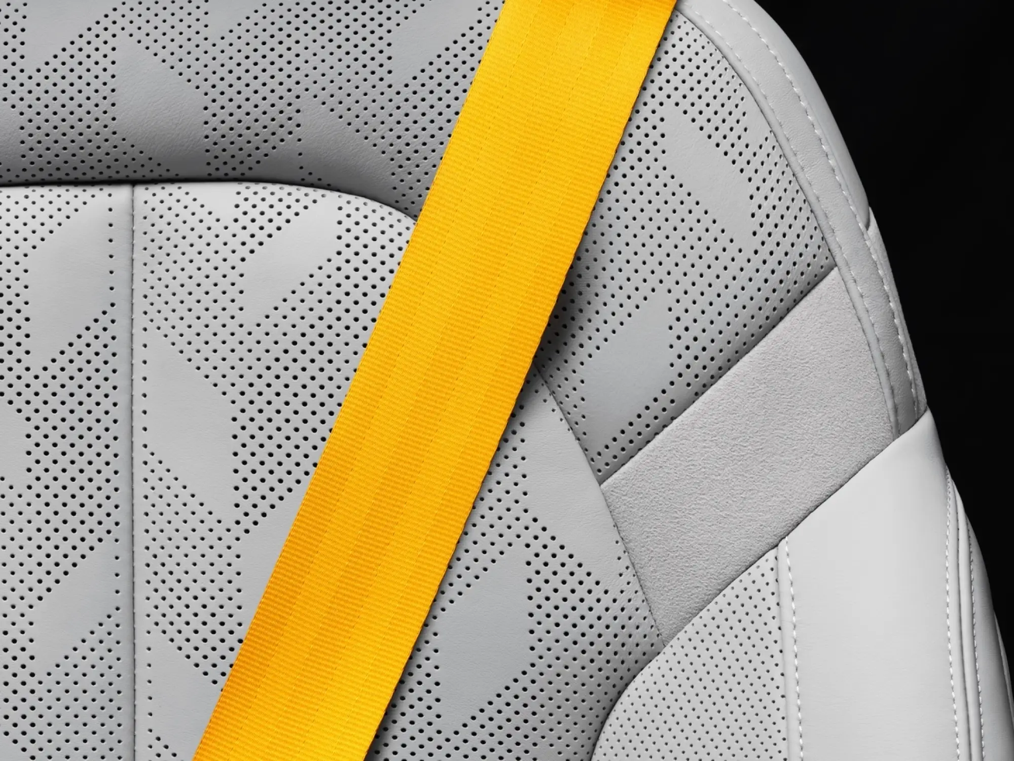 Polestar 2 2023 - Foto - 36