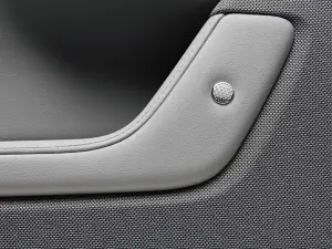 Polestar 2 2023 - Foto - 37