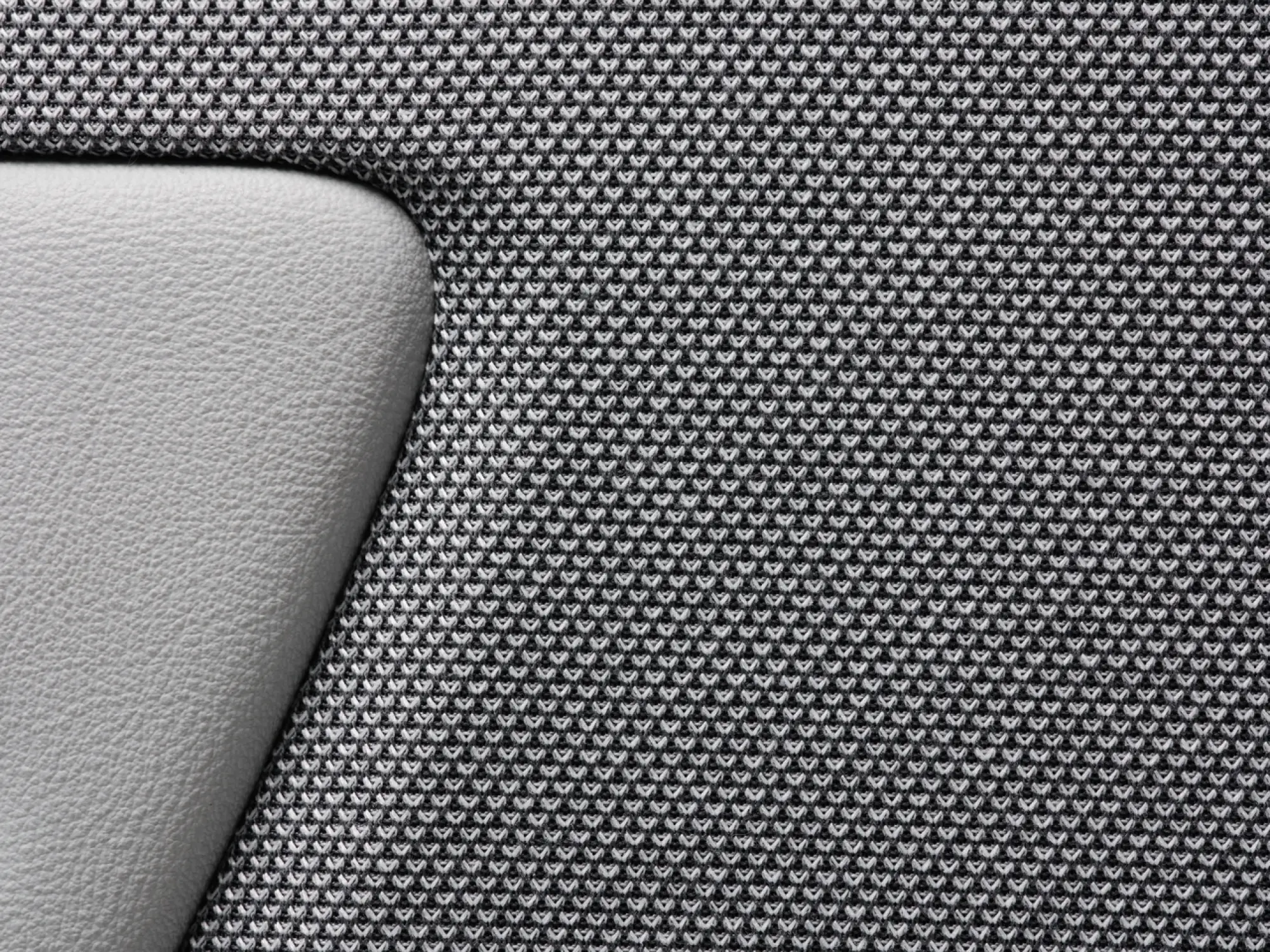 Polestar 2 2023 - Foto - 38