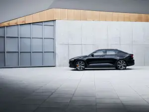 Polestar 2 2023 - Foto - 44
