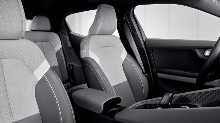 Polestar 2 2023 - Foto - 7