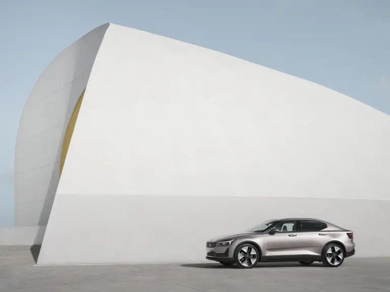 Polestar 2 2023 - Foto - 59