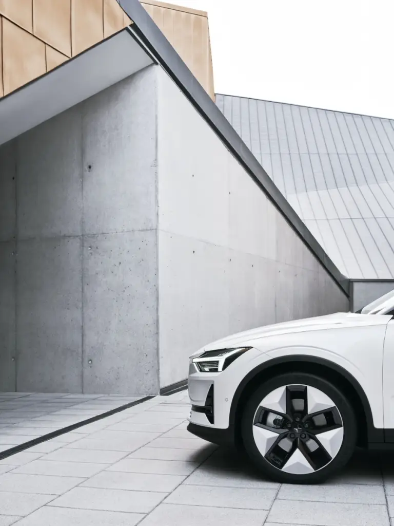 Polestar 2 2023 - Foto - 49