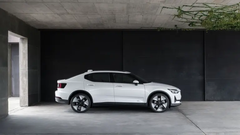 Polestar 2 2023 - Foto - 55