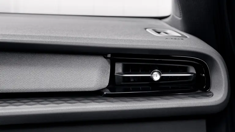 Polestar 2 2023 - Foto - 3