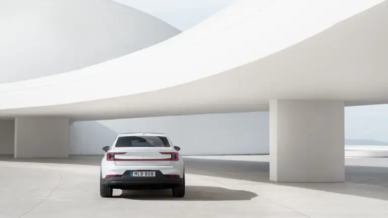 Polestar 2 2023 - Foto - 66