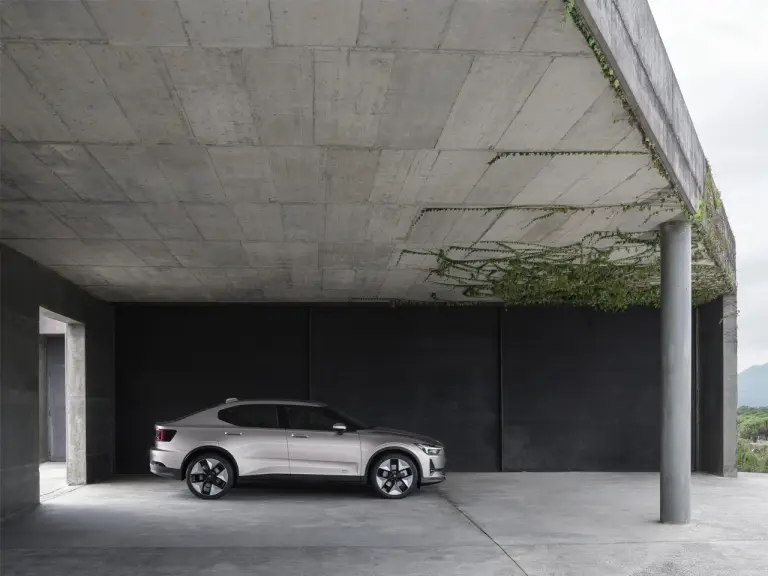 Polestar 2 2023 - Foto - 69