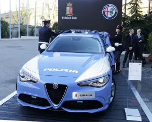 Polizia di Stato - nuove Alfa Romeo e Jeep